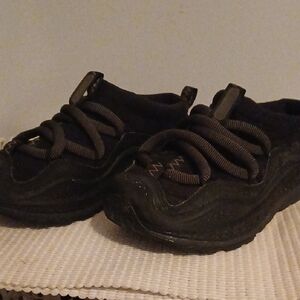 Hoka One One Black Sneakers with Thick Laces